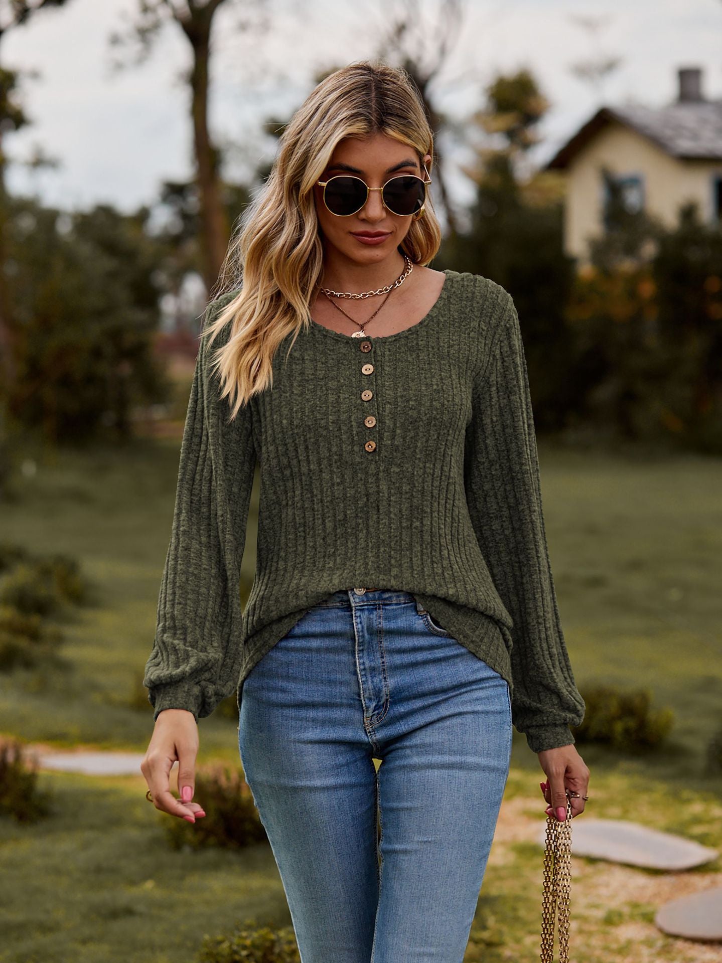 Round Neck Solid Color Long Sleeve T-shirt