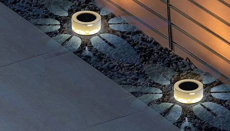 Flower Pattern Solar-Powered Garden Lights